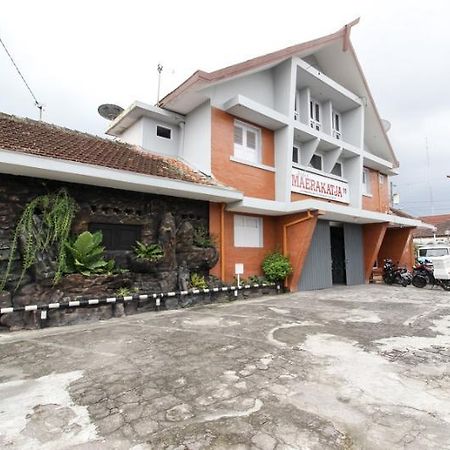 Reddoorz Near Rs Sarjito Yogyakarta Hotel Exterior photo